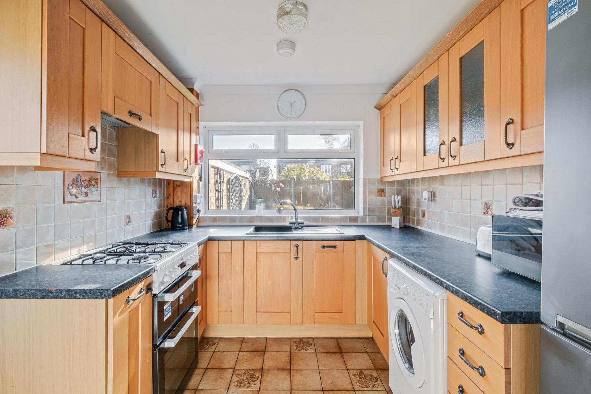 Comfy And Freshly Redecorated Home By Our Home Short Stays Close To Town Centre With Free Parking Bedford Exterior photo